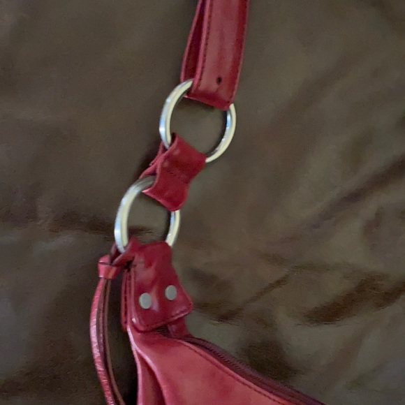 HOBO INTERNATIONAL - Picture 6 of 11